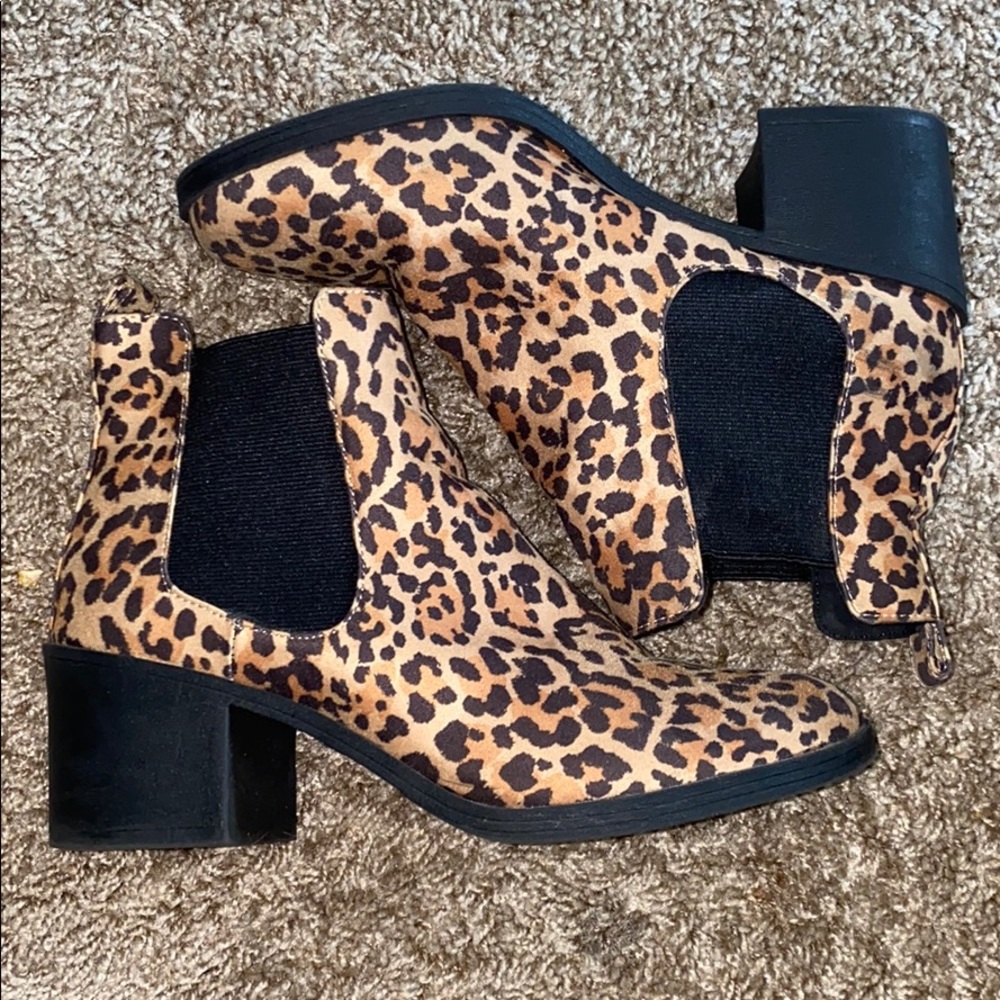 Leopard booties